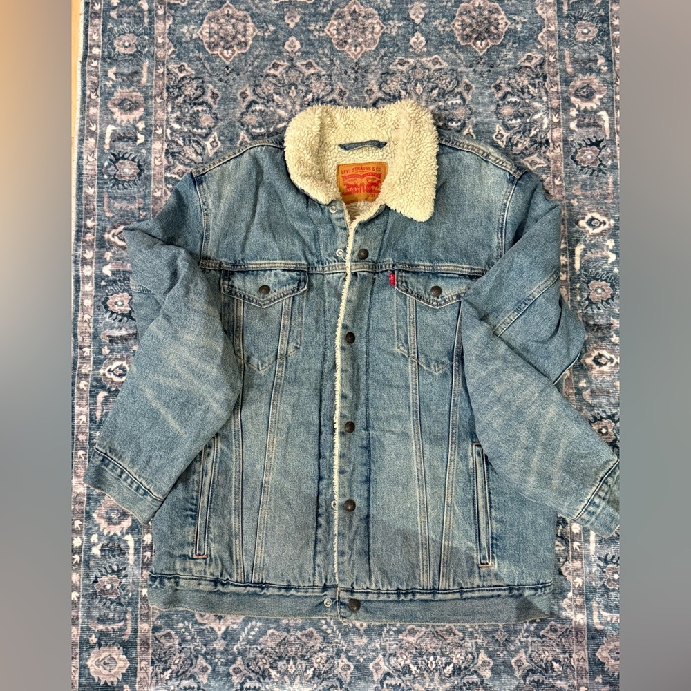 Levi's Blue Denim Jacket with Sherpa Lining